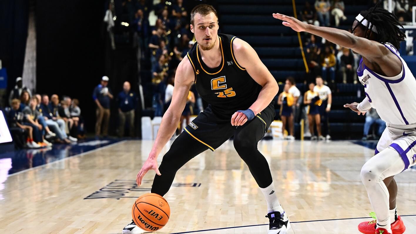 Chattanooga Mocs drop to Western Carolina on Senior Day, lock up 3-seed in SoCon Tournament